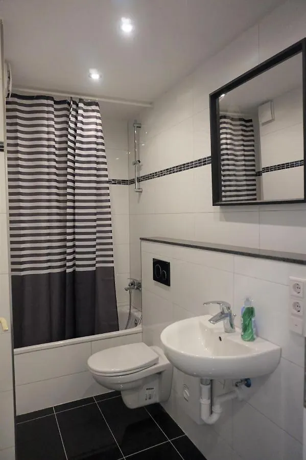 Artus Hotel Duesseldorf 2*, Dusseldorf Germany